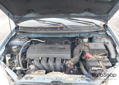 2005 Toyota Matrix z USA, uszkodzony, nr VIN 2T1LR32E35C398766